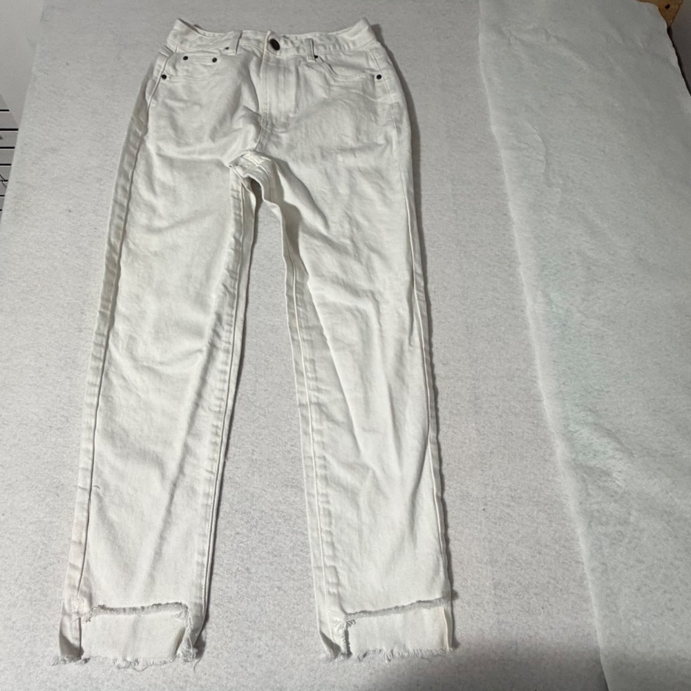 EVIDNT Los Angeles Orsay Slim White High Rise Raw Stepped Hem Jeans Size 26